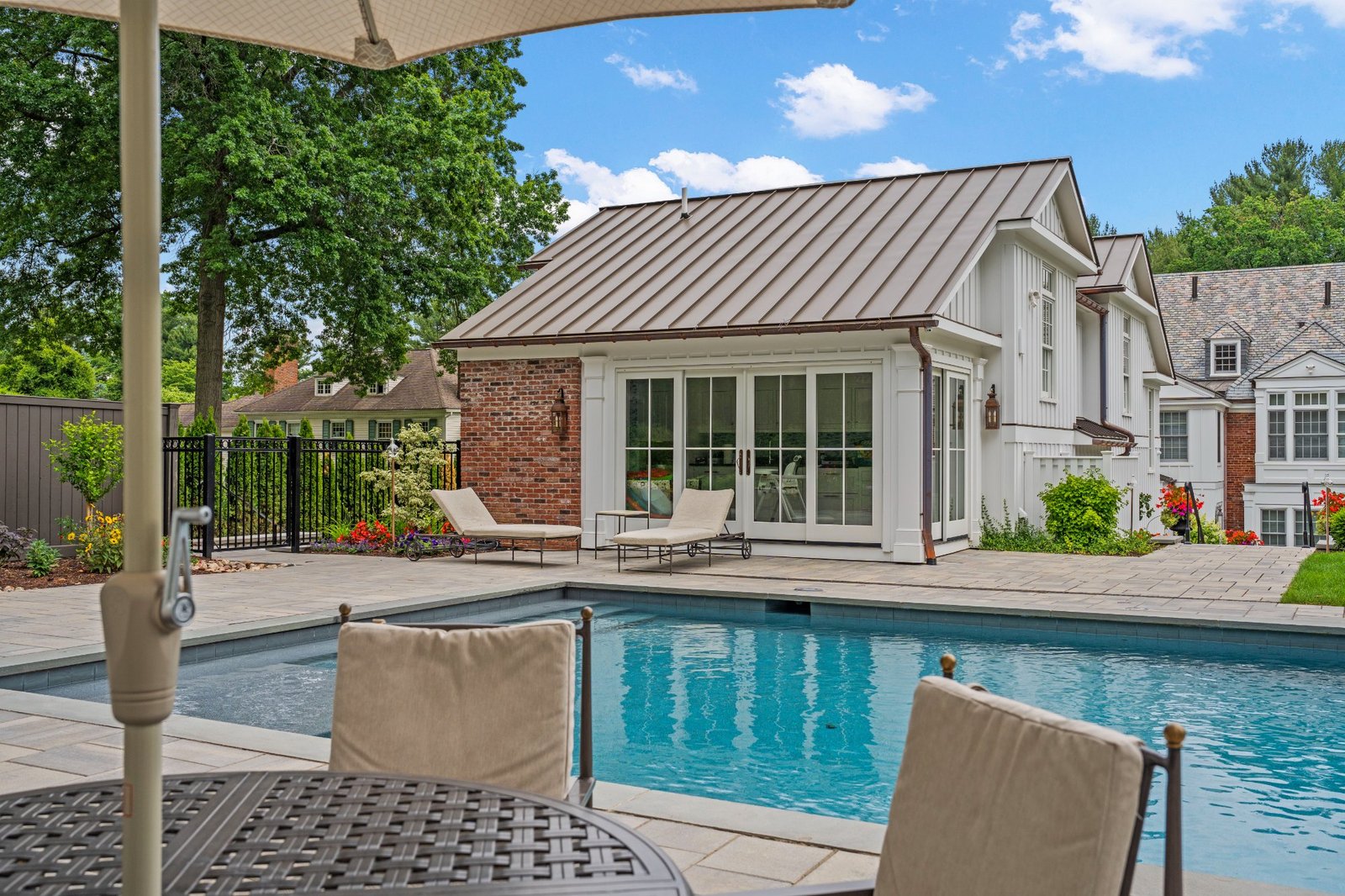 The Price-Reduction Conversation: What Connecticut's Slower Fall Market Says About Listings That Sit